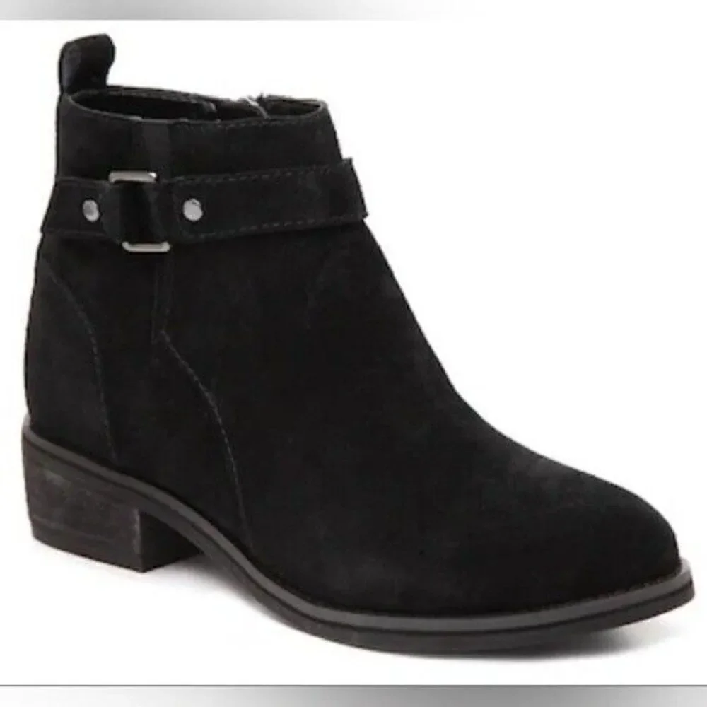 Blondo Luca Waterproof Black Suede Leather Harness Strap Ankle Boots Booties